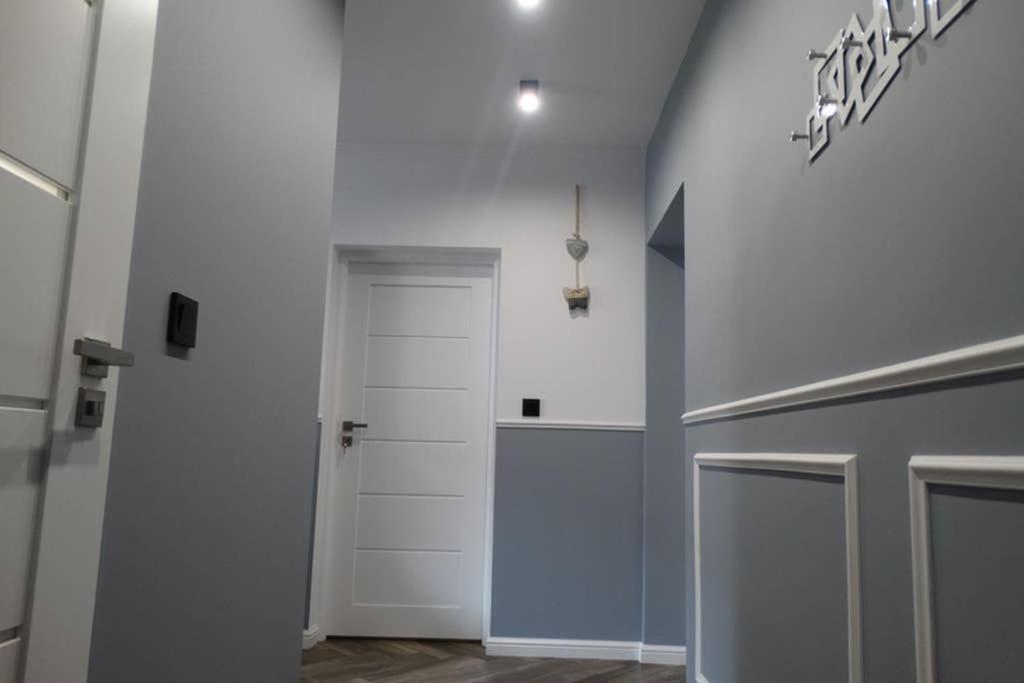 Apartament Lucy - Scisle Centrum Czestochowy Ченстохова Экстерьер фото