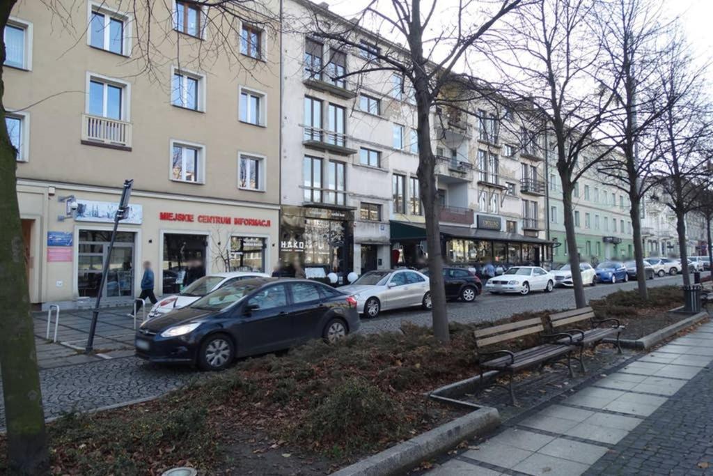 Apartament Lucy - Scisle Centrum Czestochowy Ченстохова Экстерьер фото